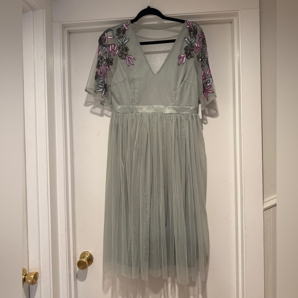 ASOS Sage Green Embroidered Tulle Midi Dress – Size 8